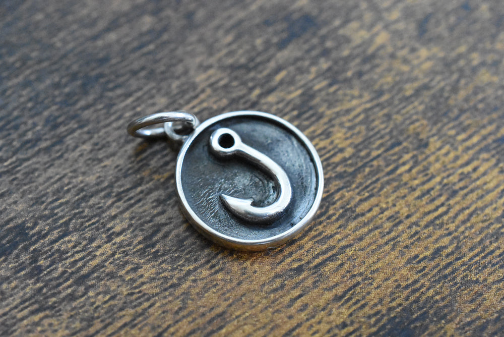 釣り針チャーム - Eldorado