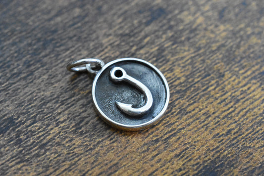 釣り針チャーム - Eldorado