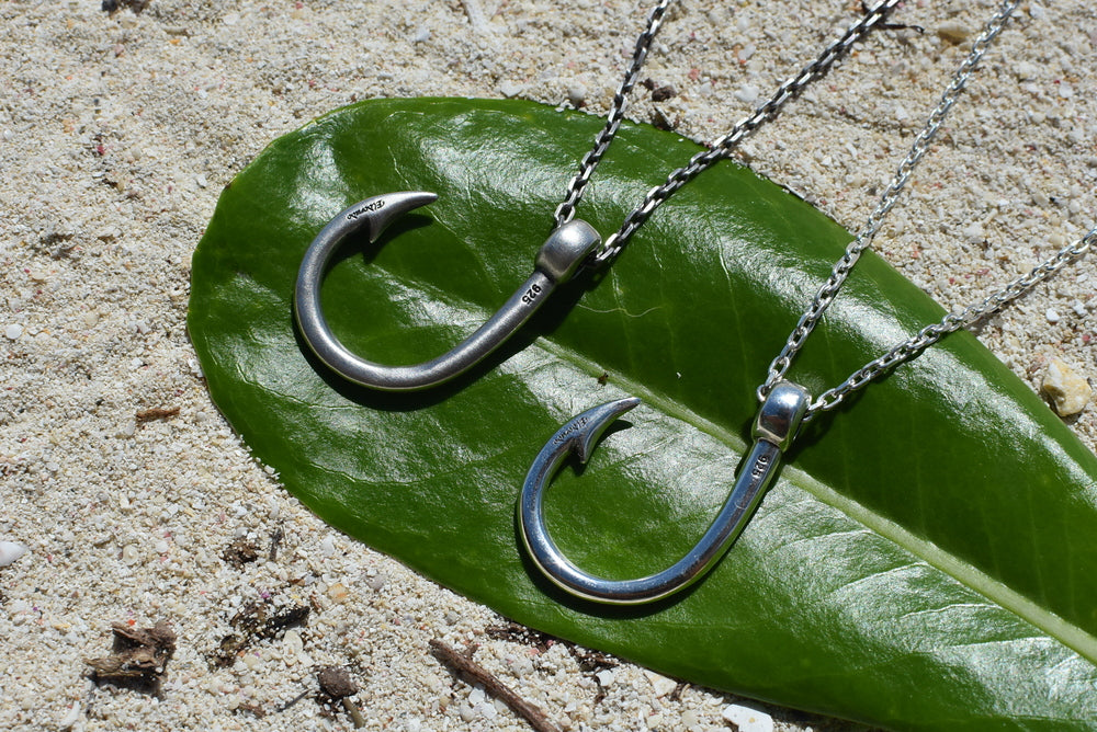 釣り針(鏡面)ネックレス