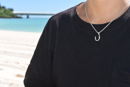 釣り針(鏡面)ネックレス